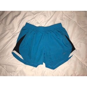 SIZE S BLUE NIKE SHORTS